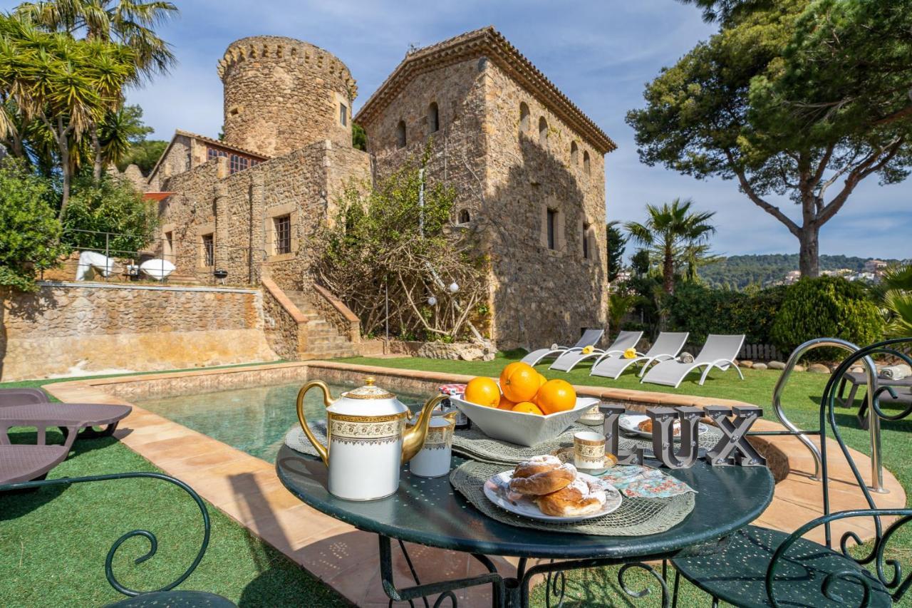 Castillo Can Xirau Lux Villa Santa Susanna Exterior foto